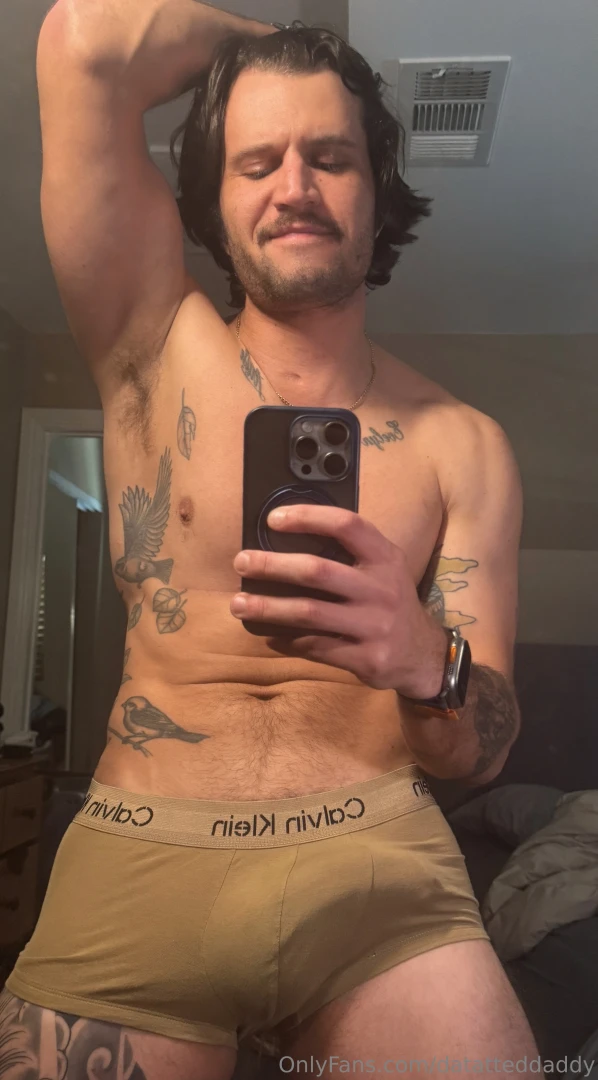 Happy friday decided to pose in the mirror and play with my cock some 