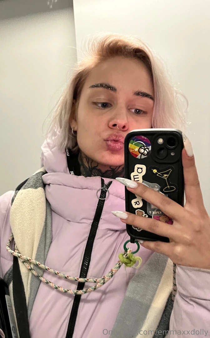 How did your weekend start i decided not to stay home today and that s 