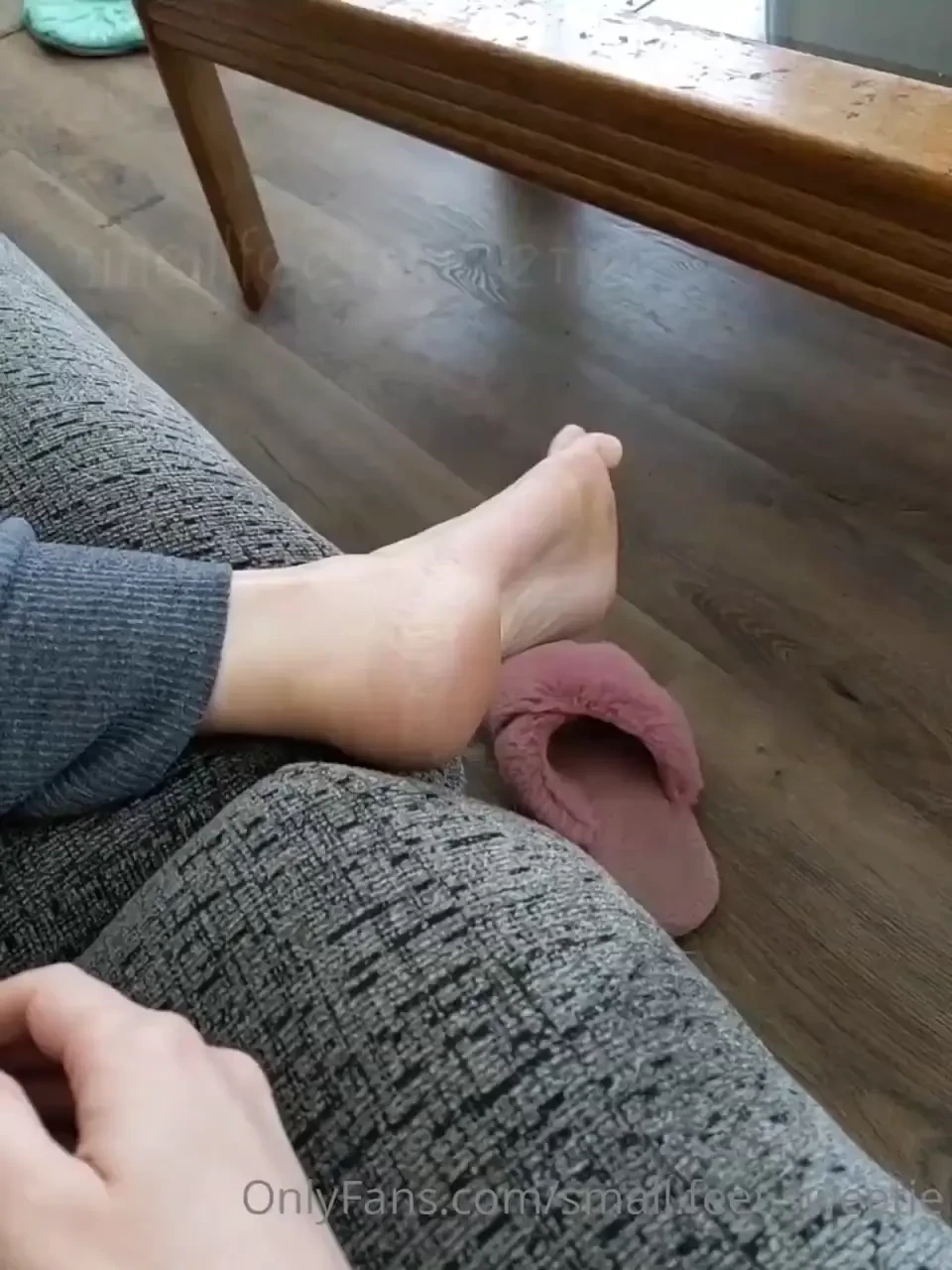 My feet get hot in these slippers so i have to take them off sometimes 