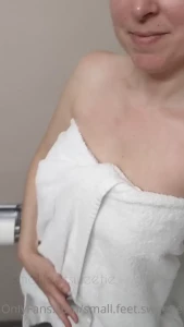 Would you take my towel off