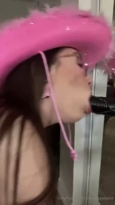 Cowgirl amp cheval horse premier segment une bonne pipe sous 2 angles