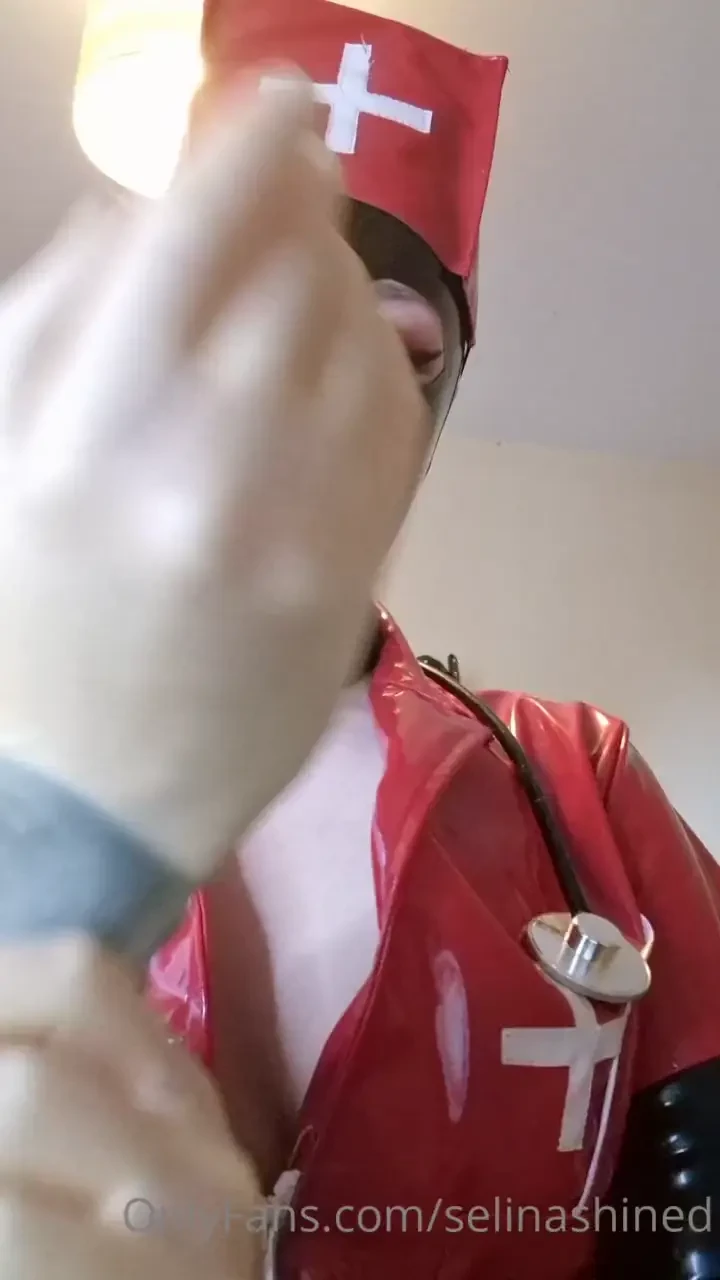 Did someone say biogel friday nurse shine applies her biogels ready to 