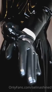 Dress the doll i posted a snippet of this to my 1nstagram but you guys
