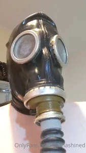 Happy gasmask monday nice sounds from my gp5 with a hint of br3 thpl y