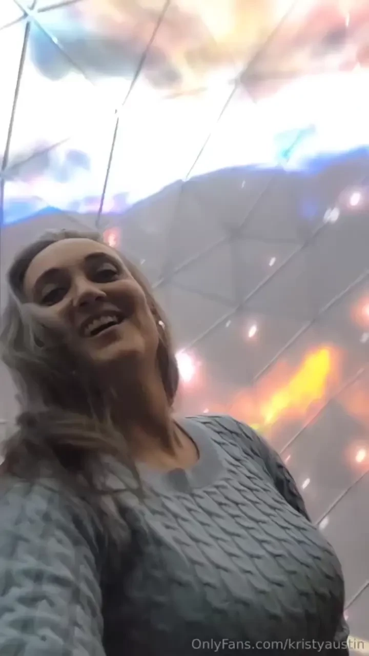 Dance under the stars 