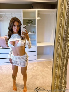 How do u like me in white