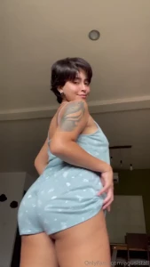 My short hair has another reality