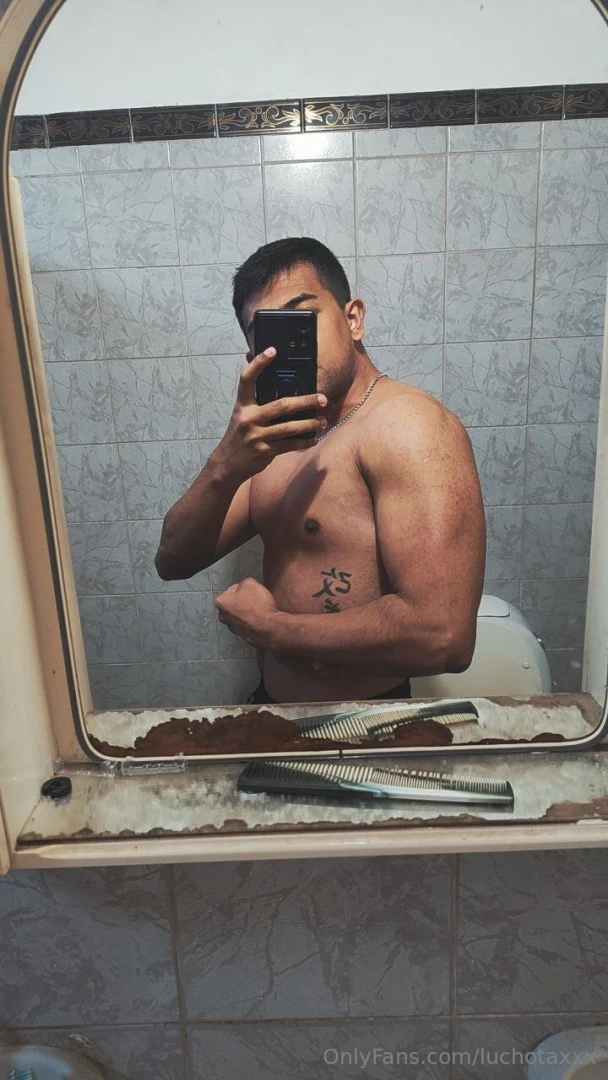 Juancar9 subscribe for free - sexting - video call - big arms and part 2 