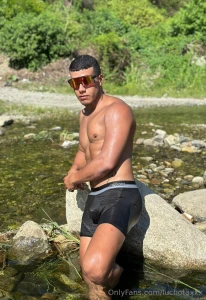 Unforgett4ble unforgett4ble unforgett4ble my friend has a juicy fit part 6