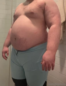 My stretch marks are going crazy part 3