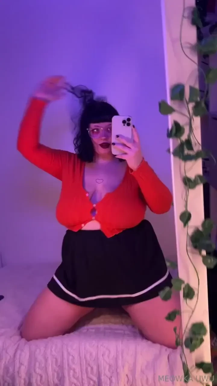 Am i your fav adult tiktok star 