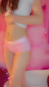 Wanna see your favorite asian 19yo in her very first riding video i