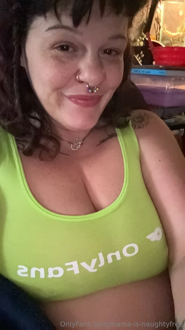 Got 5 different colors to celebrate 1k subs on onlyfans part 1 