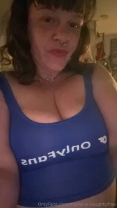 Got 5 different colors to celebrate 1k subs on onlyfans part 2