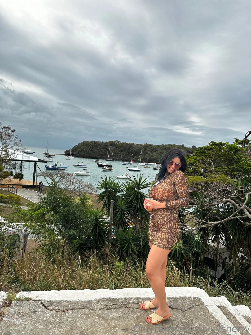 The sun rises to remind us that every day is a new beginning make the 