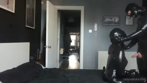 Latex fuckery part 1 send a 20 tip and i will send you the whole 12