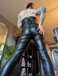 On your knees and worship my leather part 2