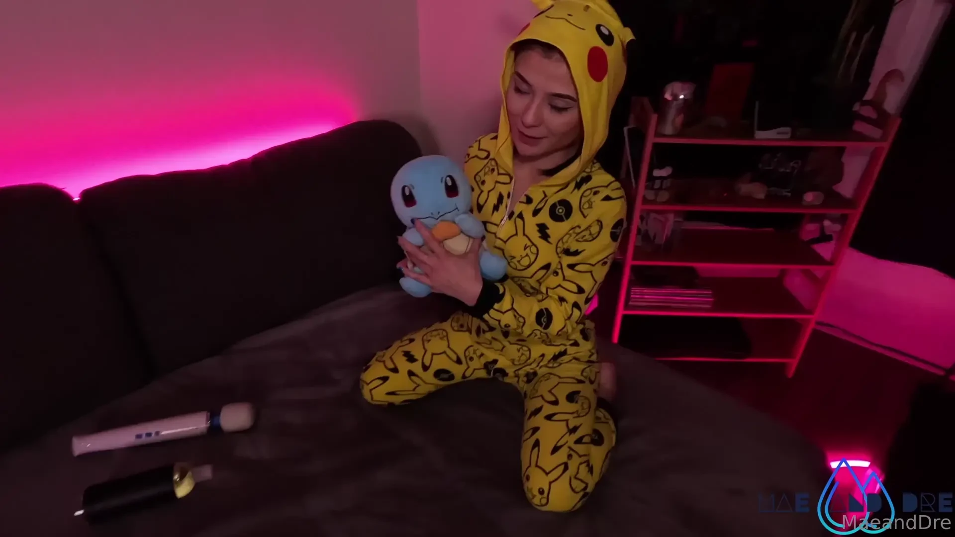 Squirtle is no match for mae rainz and get s destroyed in her squirt - 