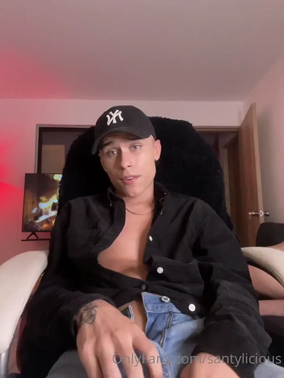 Lots of fluids masckedrock 