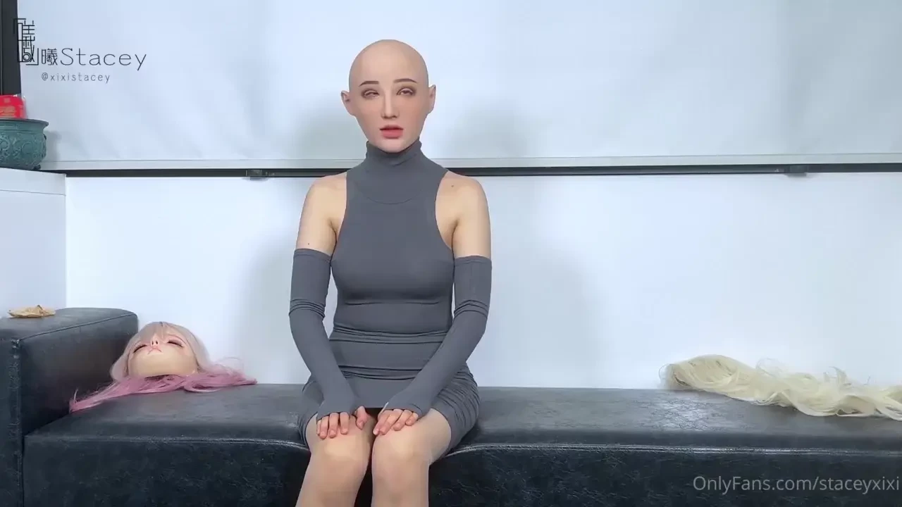 Cutie s first experience with a mask was quite bewildering however 