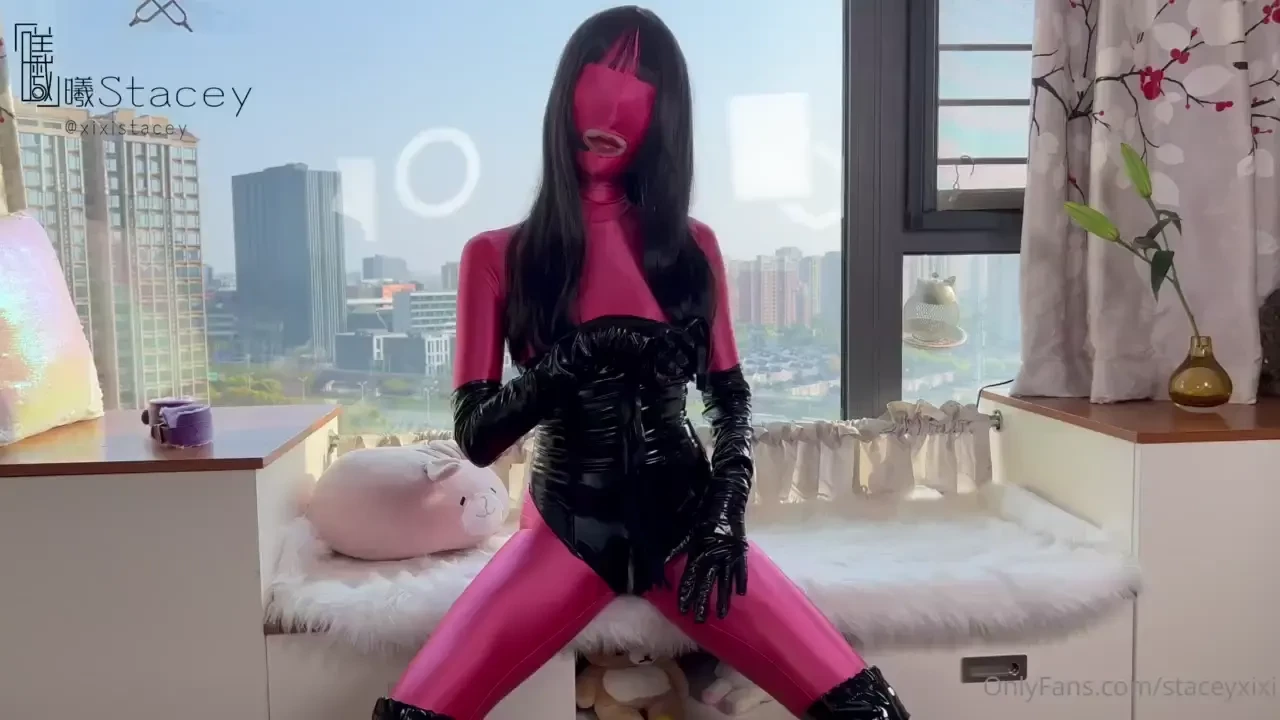 Love to wave my little whip and stick my tongue out at you you will 