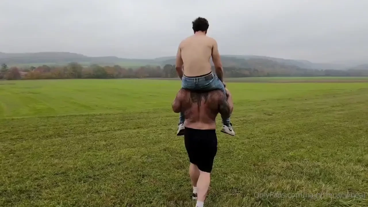 Today i show aidenbane how austria looks like 