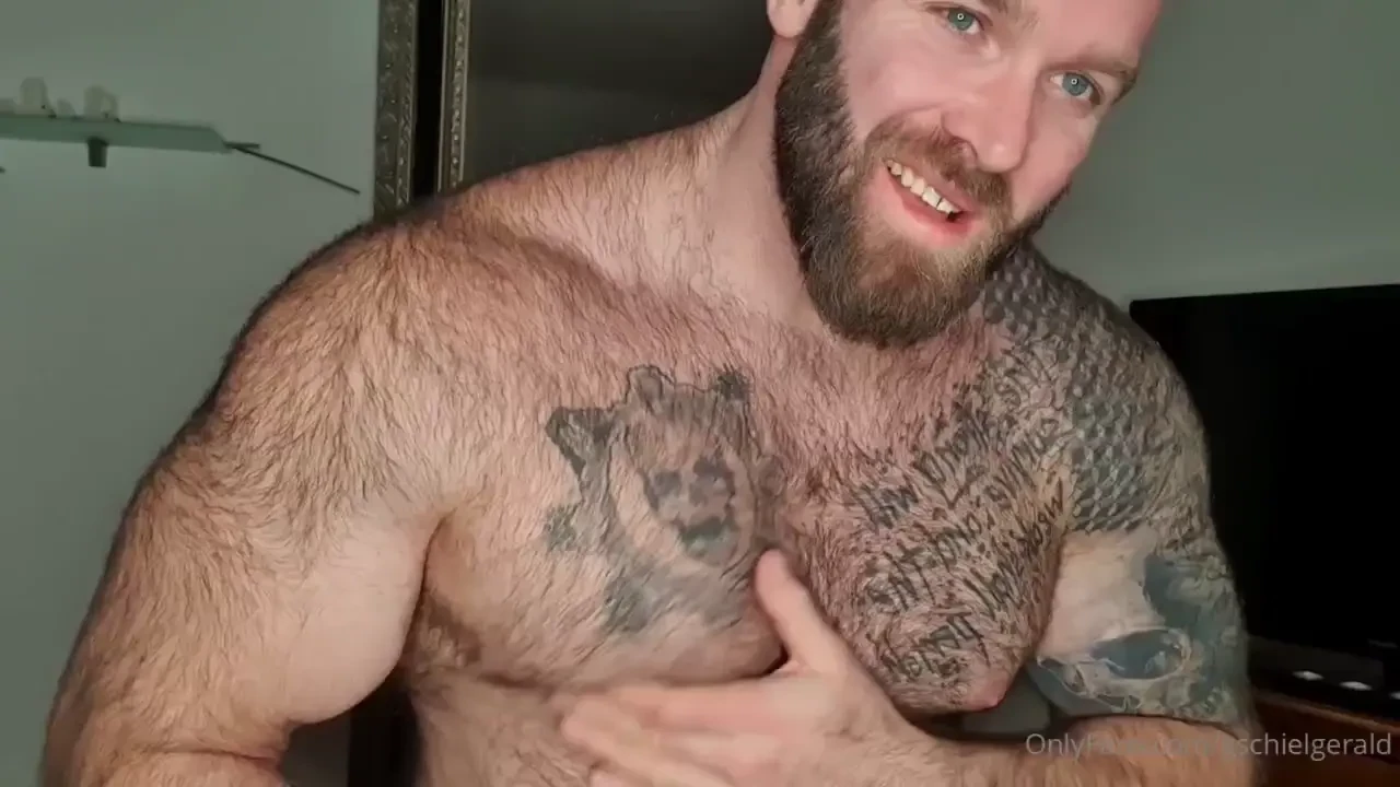 Mirrow mirrow on the wall 