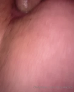 Opening the little hole ouvrir le petit trou