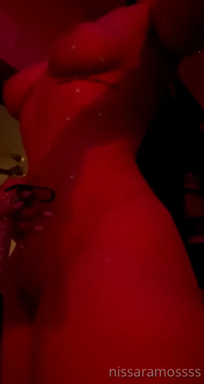 Say yes mami if you think you can handle a tall baddie like me i m not 