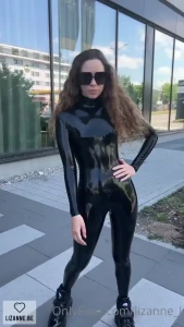 When we picked up lola_noir at her hotel on the way to our shoot