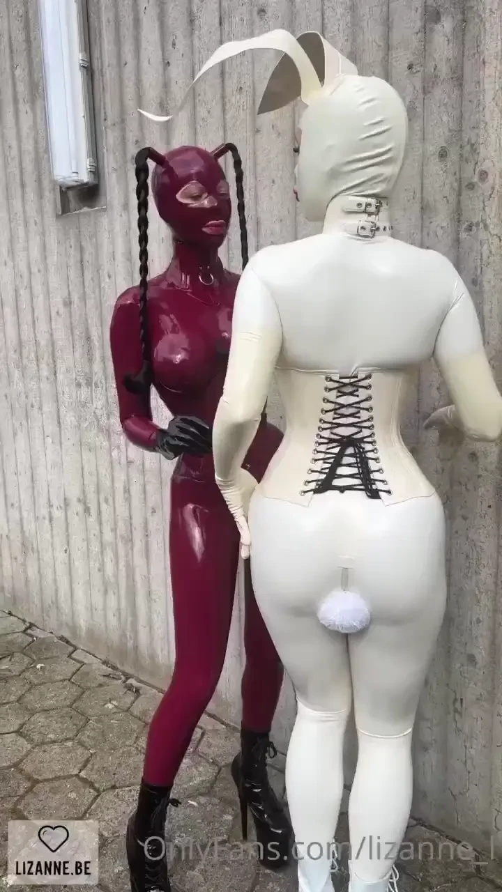 Shooting with a bunny i love lola_noir s cute little tail lt 3 