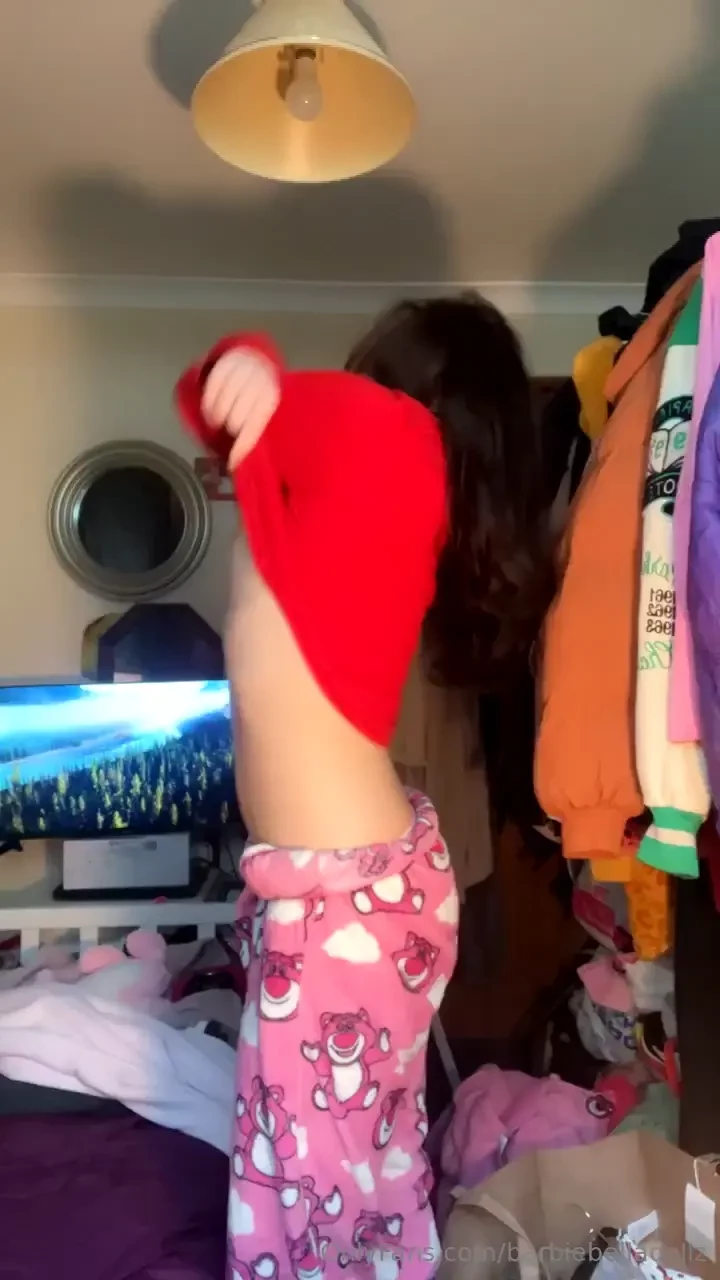 Getting comfy for you 