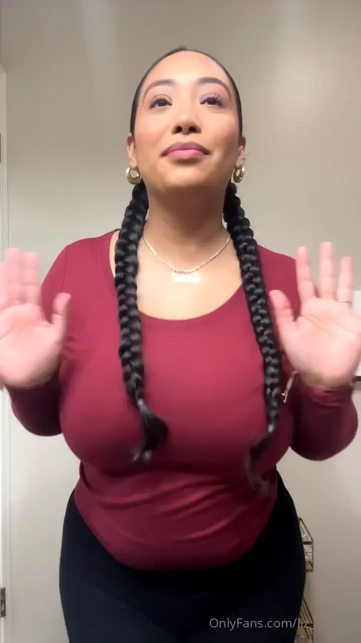 Merry christmas eve guyssss love you and wish you a wonderful 