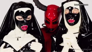 Sucking off the devil new halloween clip available in your mailbox