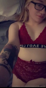 Custom sexting free sub nat12150 looking to satisfy your desires ad