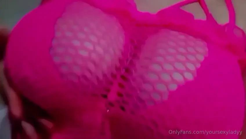 Do you like my tits want to see them bounce ask me for the private 