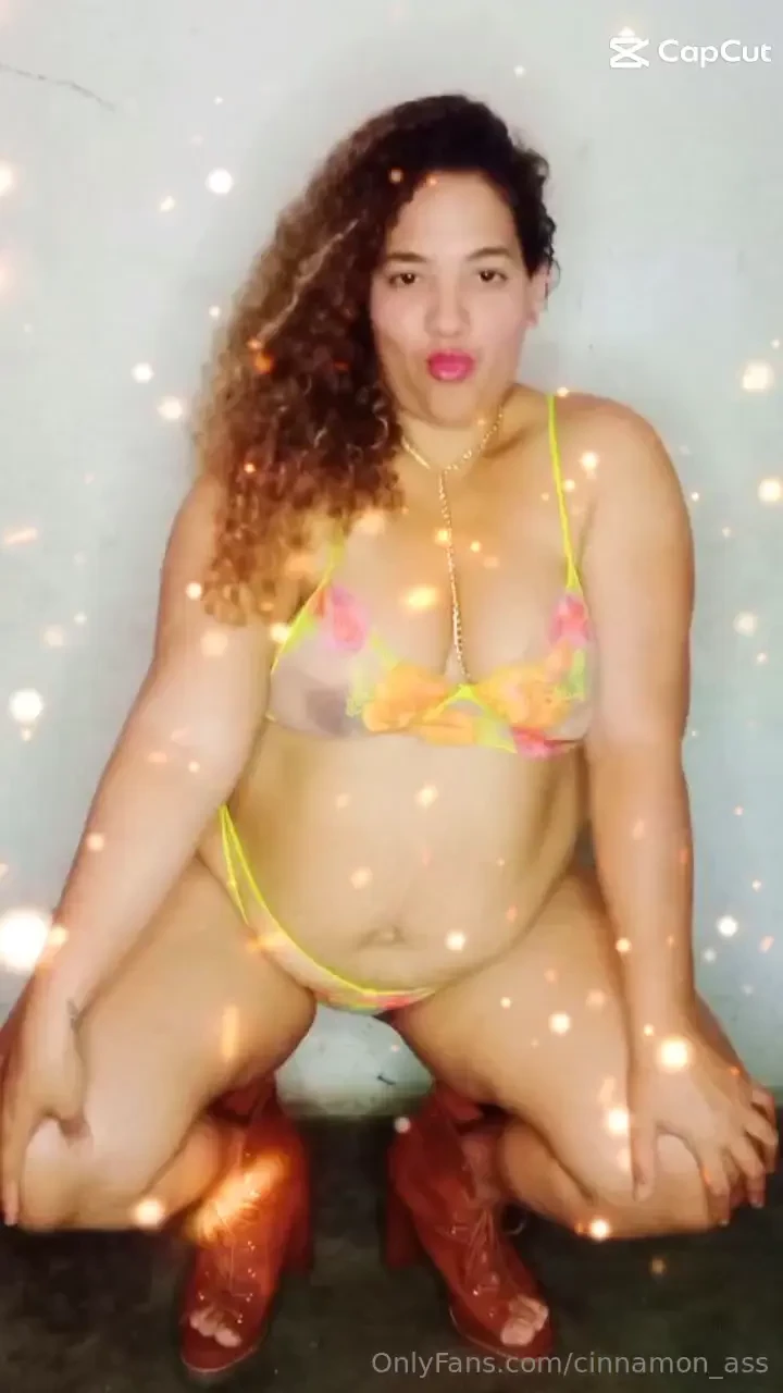 Feeling thirsty today baby i m doing 10 topless video cock rate usa 