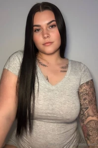 Do you prefer blondes or brunettes part 1