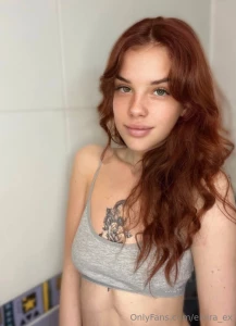 This cutie sweetlove88vip knows how to please you with the help of part 49