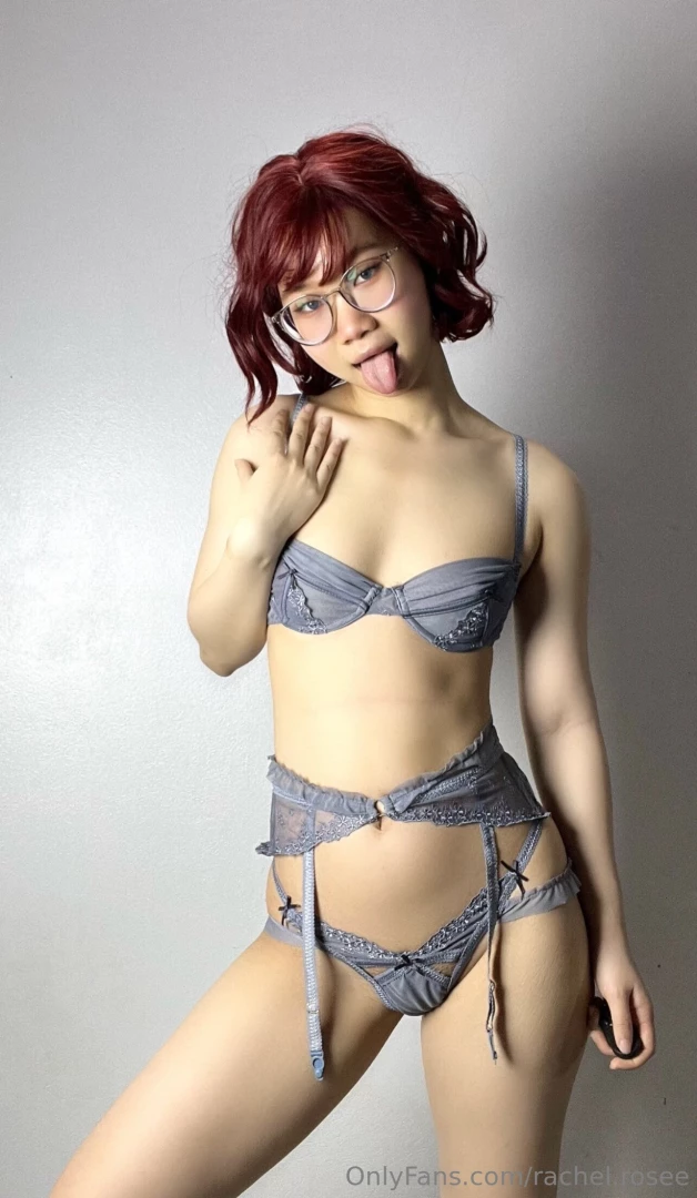 You like it when i pose like that 