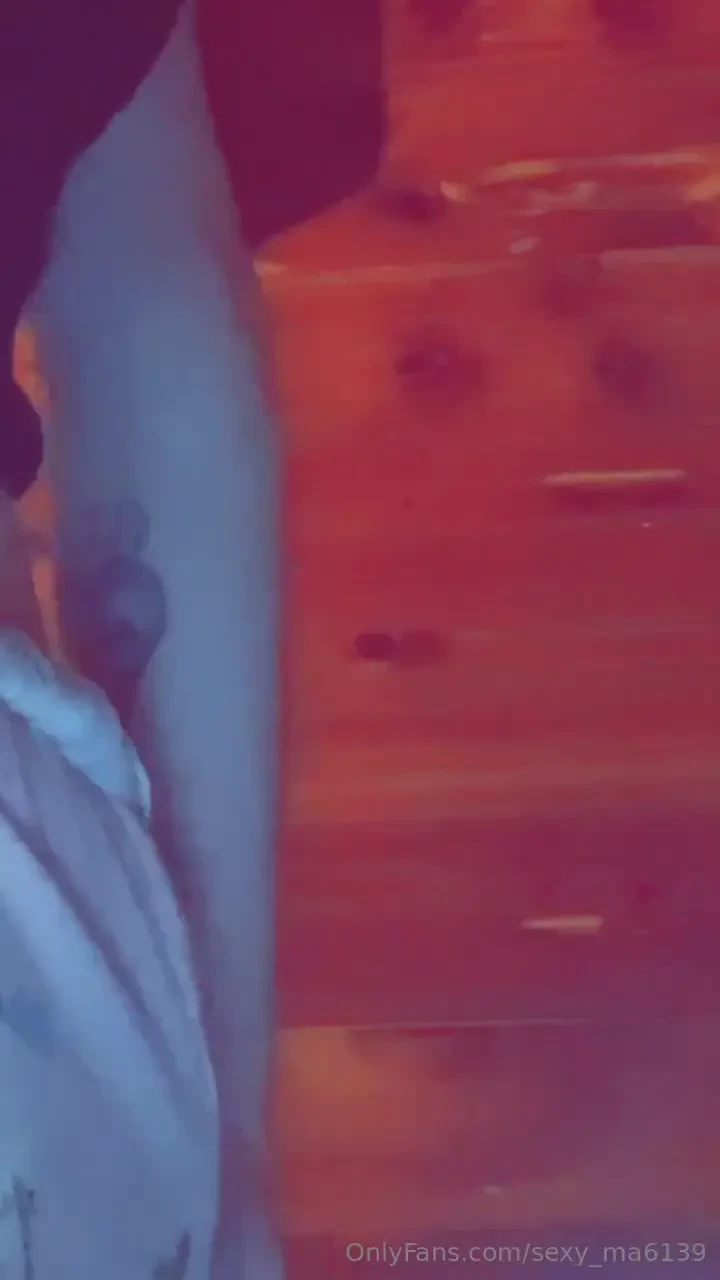 I know yall wanna see more of this unlock the posts 
