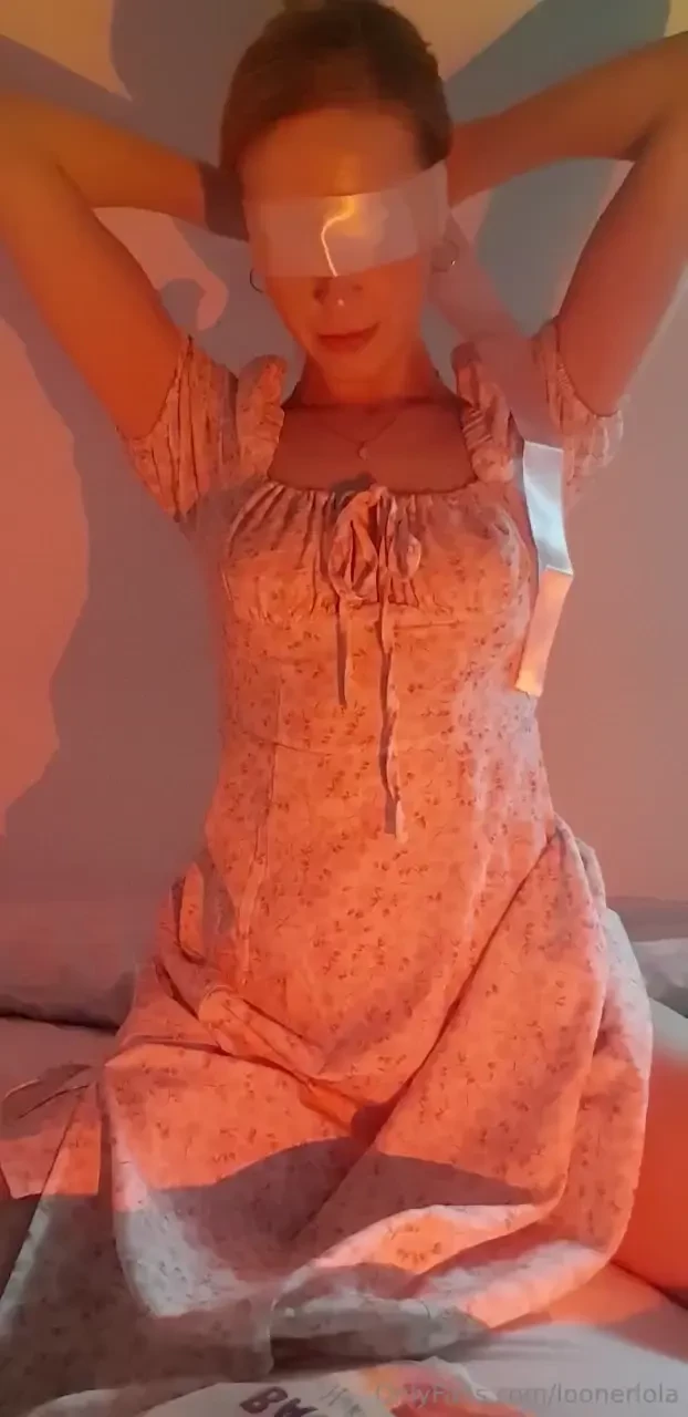 Here to watch the full video from reddit hello 