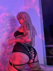 I ll make that cock cum in seconds