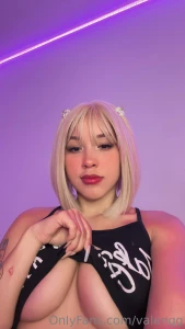 Wanna be my boy i m very horny