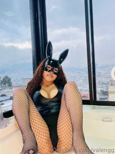 Do you like how i wear for you i can do amazing things to you daddy