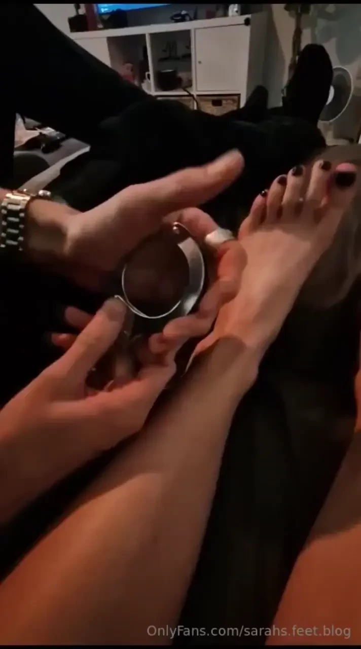 Who would like to cuff my feet 