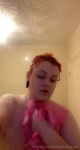 Well hi i wasn t expecting visitors maybe stick around and you ll