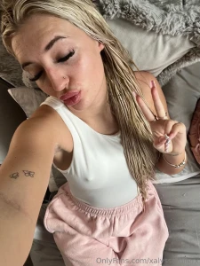 Can t stop thinking bout u hope u re feeling the same