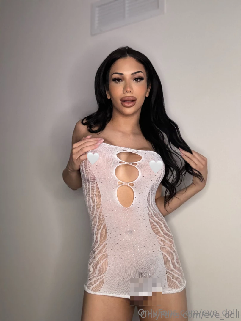 Dripping confidence and a little bit of mischief teasing your senses 