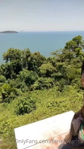 Fernie in acrophobia moment